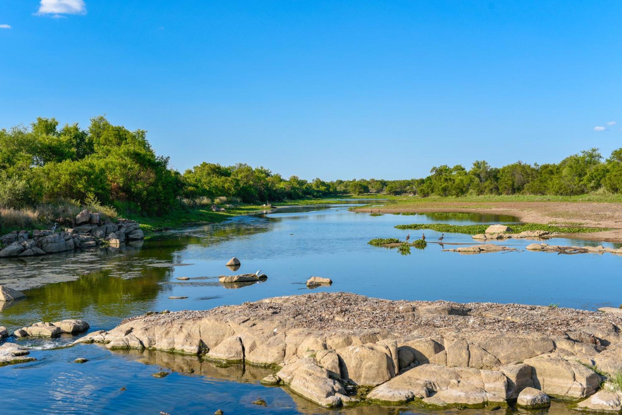 Vaaldam Mziki Safari Lodge מראה חיצוני תמונה